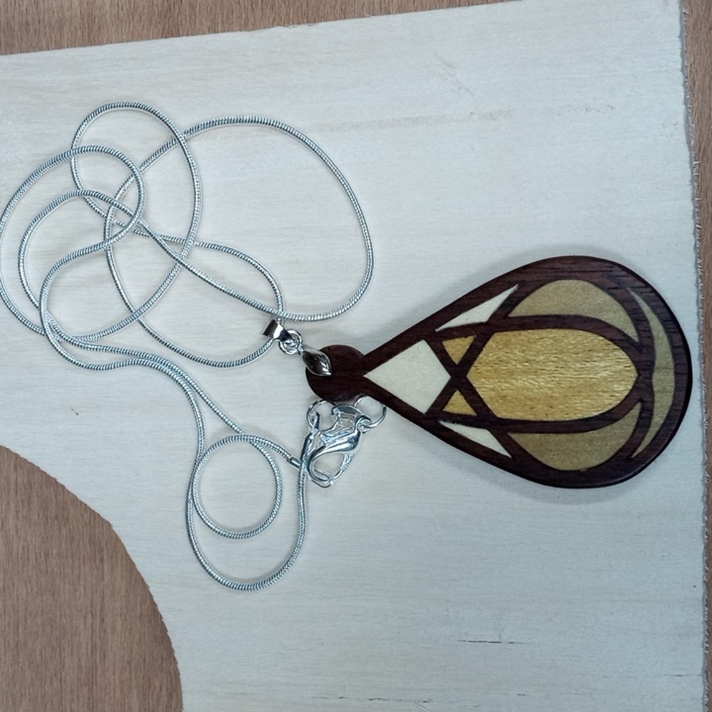 Tulip Wooden Pendant Necklace